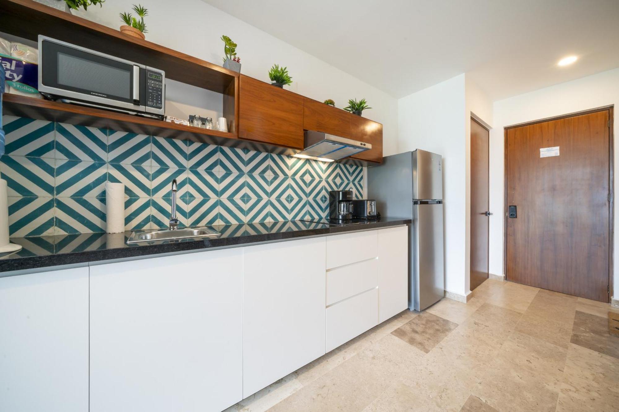 Comfortable With Pool In A Area - Huaya 501