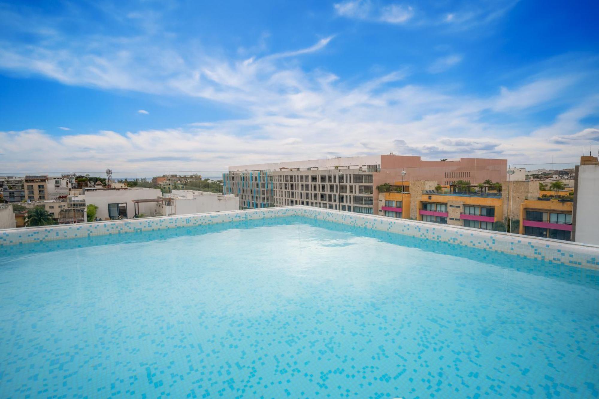 Comfortable With Pool In A Area - Huaya 501 Playa del Carmen