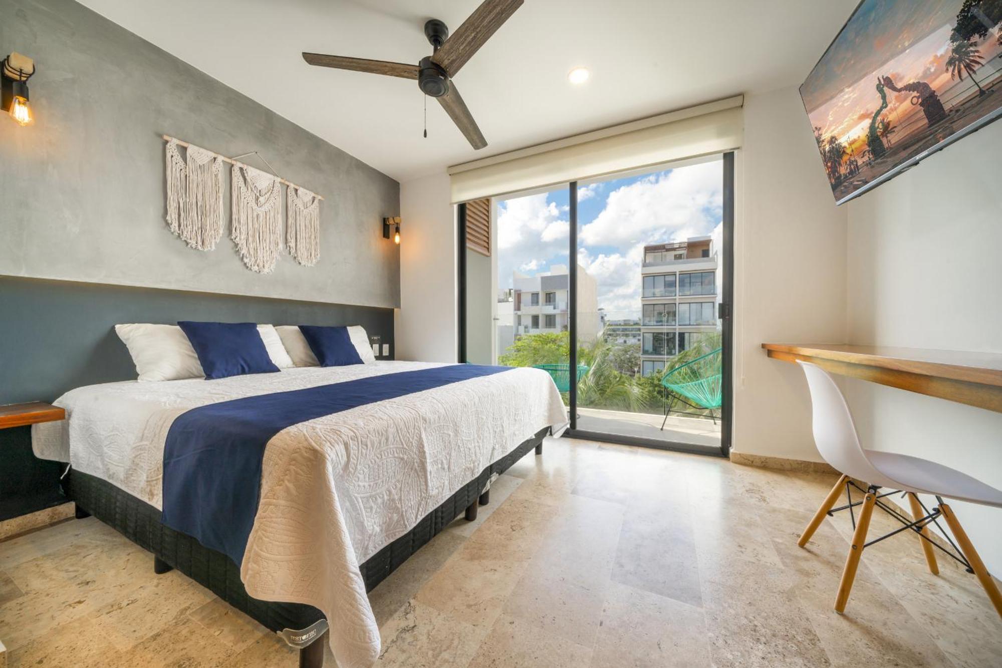 Comfortable With Pool In A Area - Huaya 501