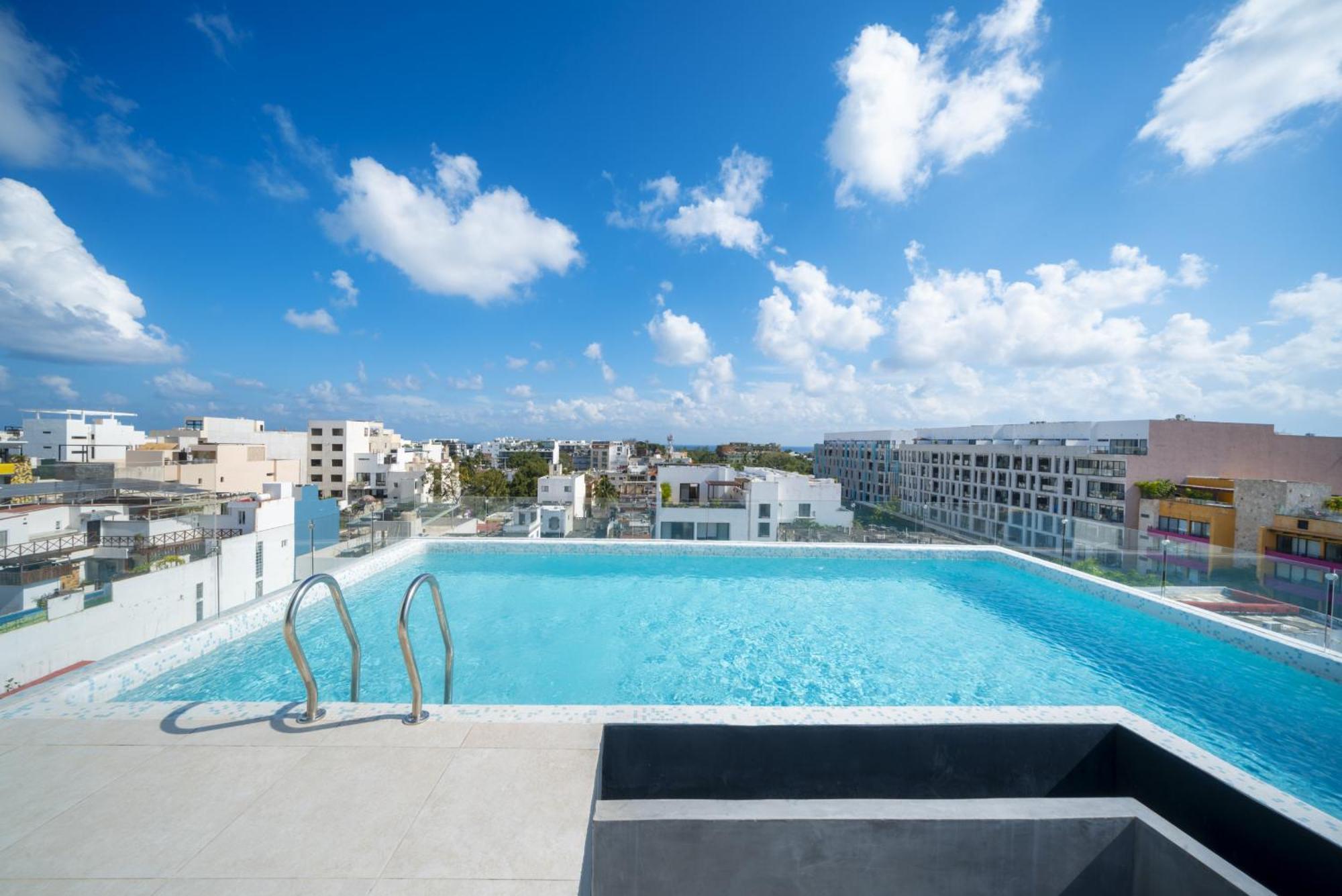 Comfortable With Pool In A Area - Huaya 501 Apartamento Playa del Carmen